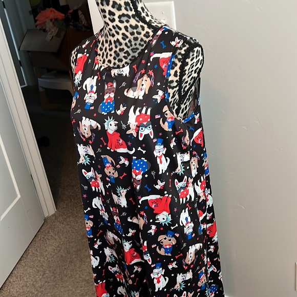 Adorable patriotic dress - Picture 3 of 6